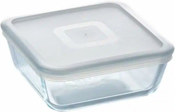 Plat Pyrex Cook & Freeze : verre résistant, couvercle pratique, idéal cuisson, congélation et airfryer. Parfait au quotidien.